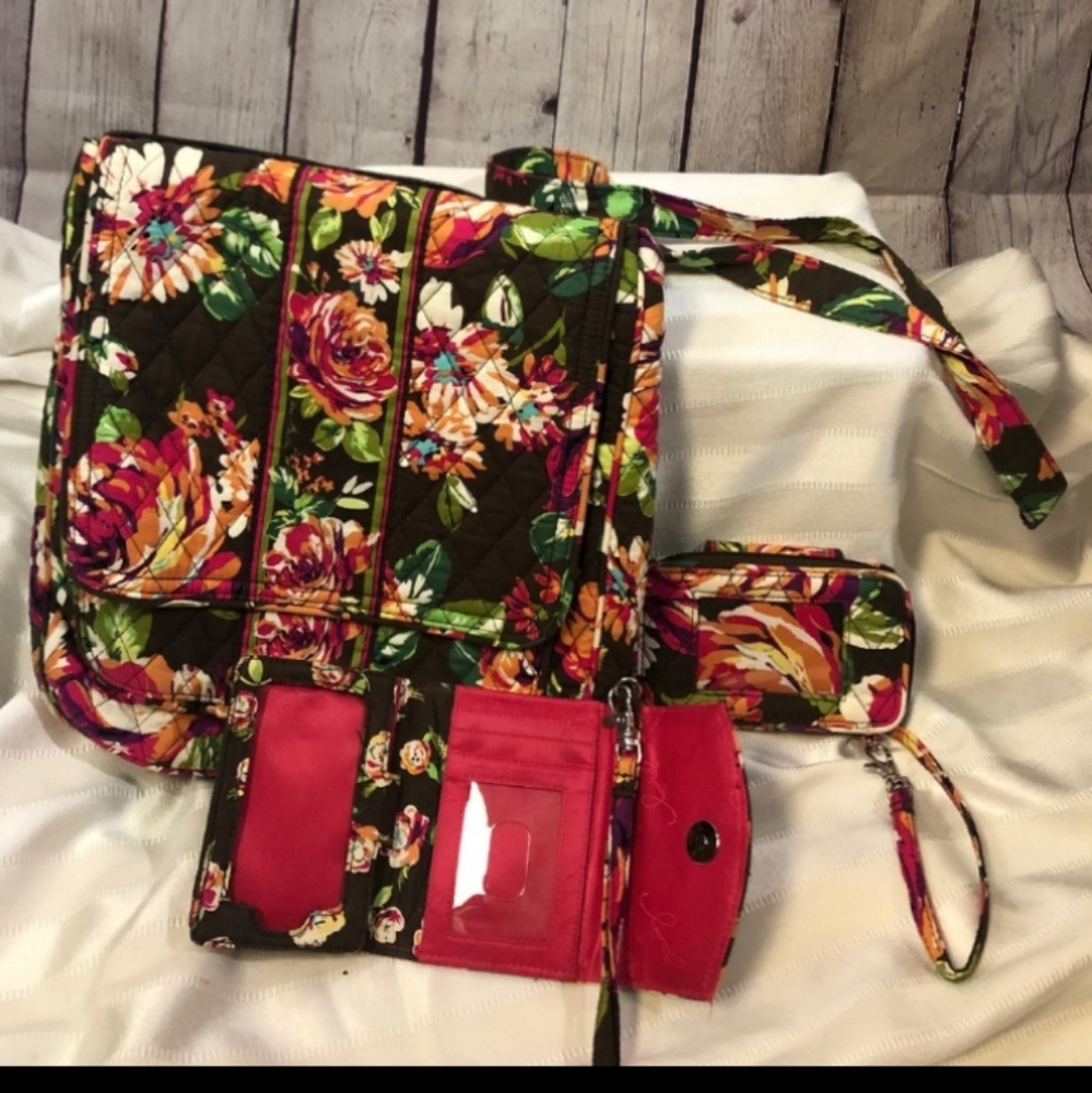 3 pc Vera Bradley purse/wallet set